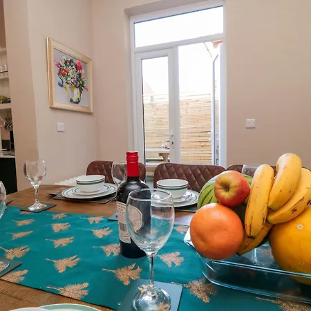 펜션 Coronation House *