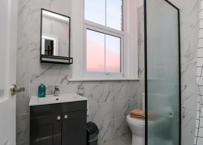 Nyaraló Coronation House *