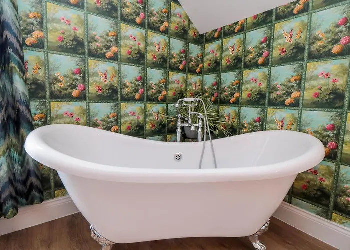 Nyaraló Coronation House