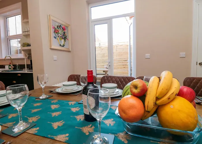 Nyaraló Coronation House *